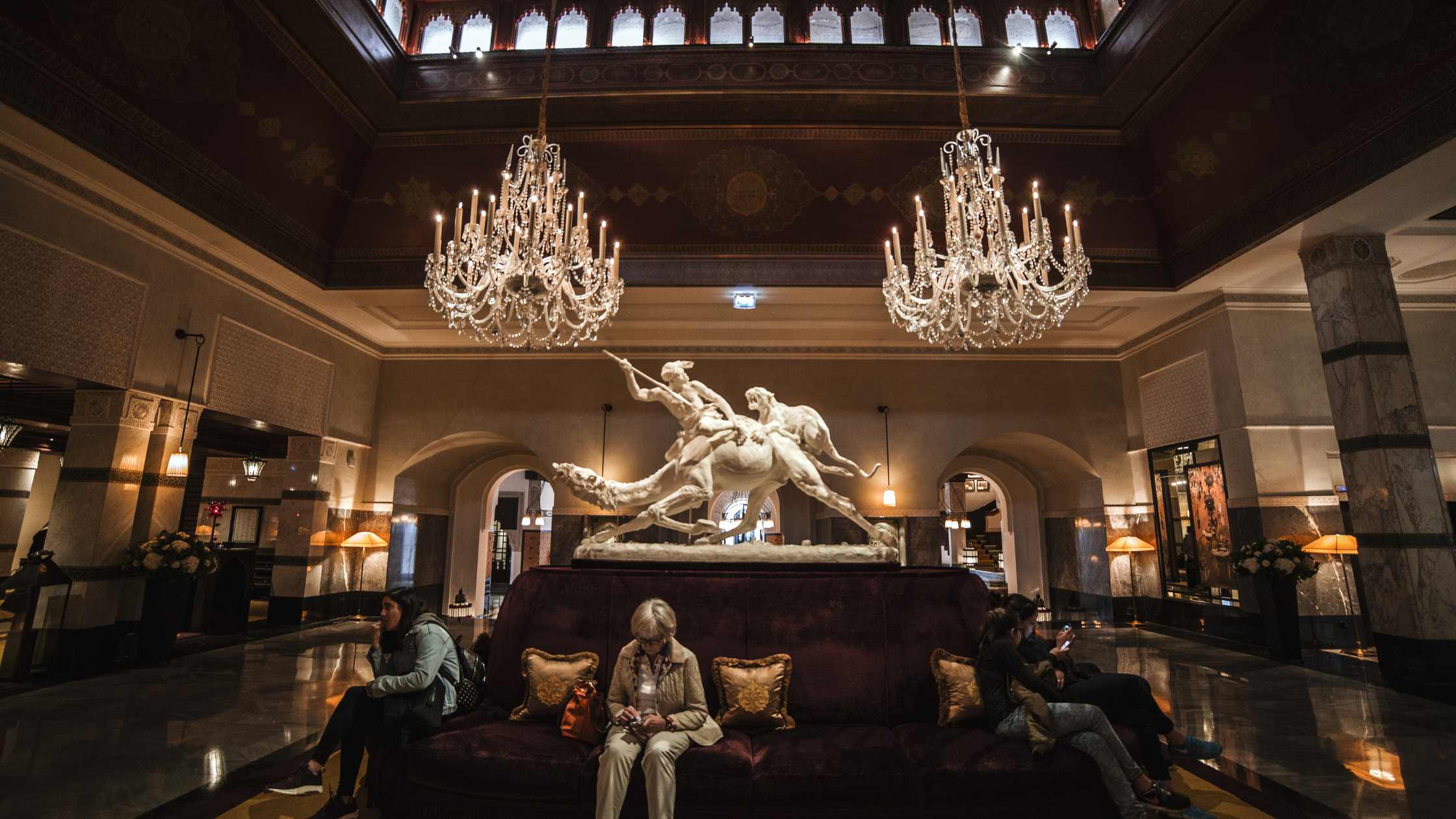 Luxury Hotel Interior Design – What Makes 5-Star Spaces Truly Exceptional?